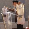 David Mamet venu pour son ami William H. Macy qui reçoit une étoile sur le Walk of Fame à Los Angeles, le 7 mars 2012.