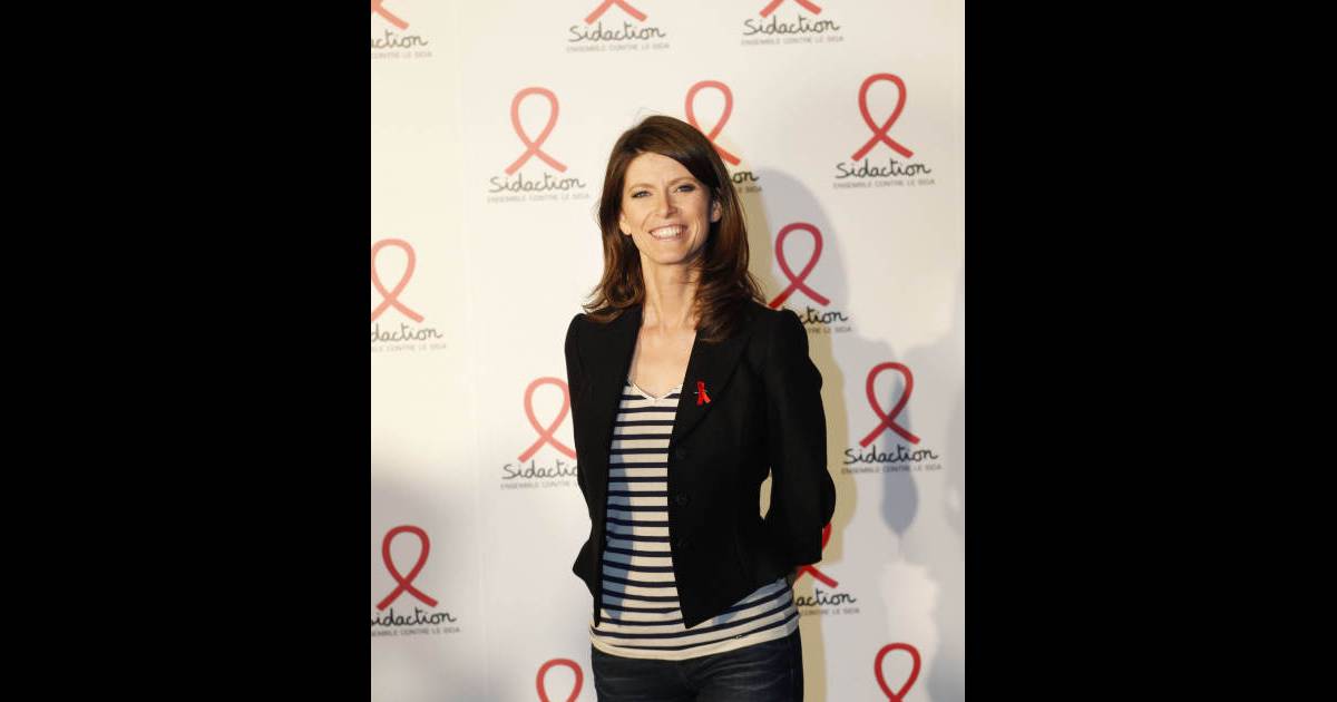 Magali Lunel Lors Du Lancement De L Edition Du Sidaction 2012 Sur