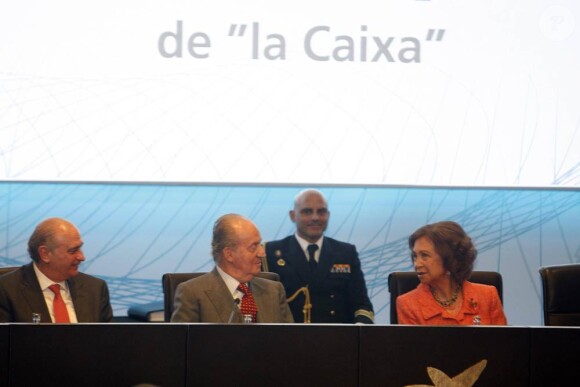 La reine Sofia et le roi Juan Carlos Ier d'Espagne présidaient le 14 mars 2012 la cérémonie de remise des bourses d'études de la Fondation La Caixa.