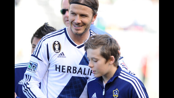 David Beckham, entouré de ses trois adorables fils, retrouve le sourire