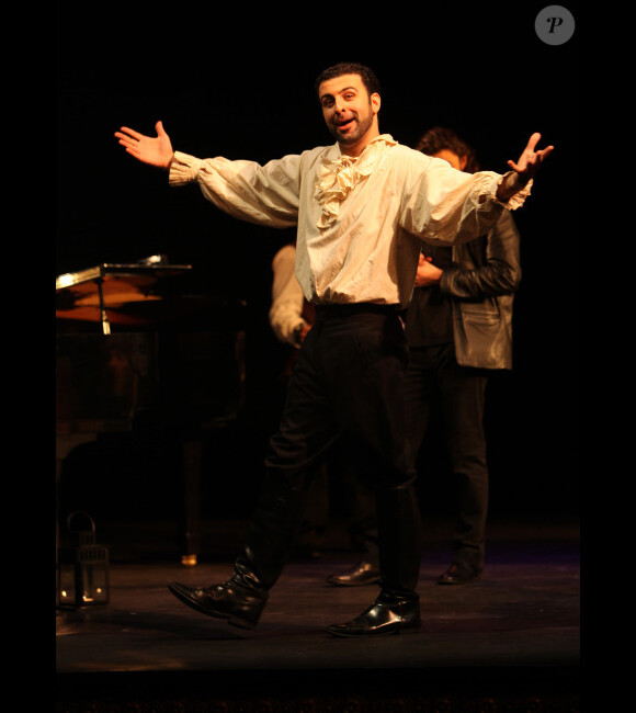 David Serero lors de la générale de la pièce L'homme de la Mancha, au Théâtre des Variétés, le 19 mars 2012