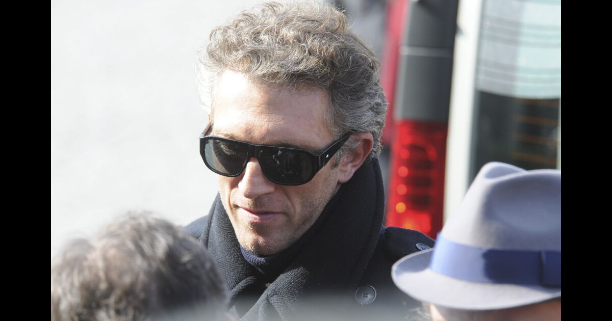 Vincent cassel, andré dussollier : émotion aux obsèques de michel duchaussoy