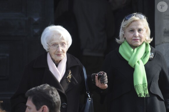 Gisele Casadesus lors des obsèques de Michel Duchaussoy au crématorium du cimetière du Père-Lachaise à Paris le 20 mars 2012