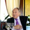 Exclusif: Dernière apparition de Michel Rocard avant son AVC le 27 mars 2012 au Fouquet's.