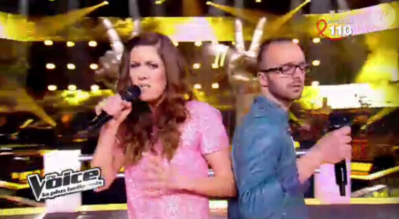 Battle entre Jhony et Emma dans The Voice le samedi 31 mars 2012 sur TF1