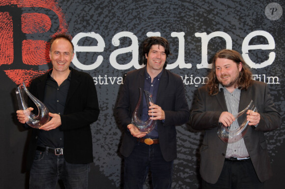 Stefano Sollima (Prix Sang Neuf), J.C. Chandor (Grand Prix) et Ben Wheatley (Prix de la critique) lors de la clôture du festival du film international de Beaune le 1er avril 2012