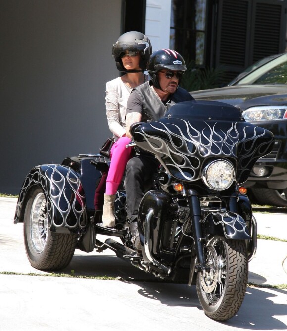 Johnny Hallyday et sa femme Laeticia le 31 mars 2012 à Los Angeles