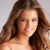 Nina Agdal, radieuse et sexy pour Bare Necessities.
