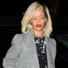 Rihanna, ravissante en combinaison florale A.L.C et escarpins Duvette de Christian Louboutin.