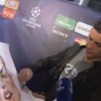 Cristiano Ronaldo devant son portrait : ''Vraiment moche !''