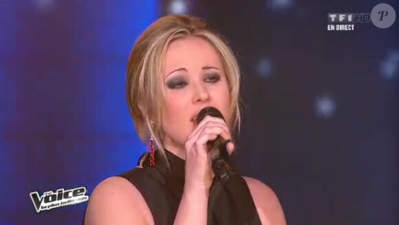 Prestation en live de Blandine dans The Voice le samedi 14 avril 2012 sur TF1
