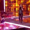 Prestation en live de Stéphanie dans The Voice le samedi 14 avril 2012 sur TF1