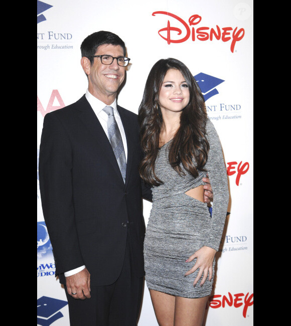Rich Ross et Selena Gomez le 1er novembre 2011 à Beverly Hills