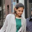 Katie Holmes, élégante, et sa fille Suri, dans les rues de New York, le 24 avril 2012
