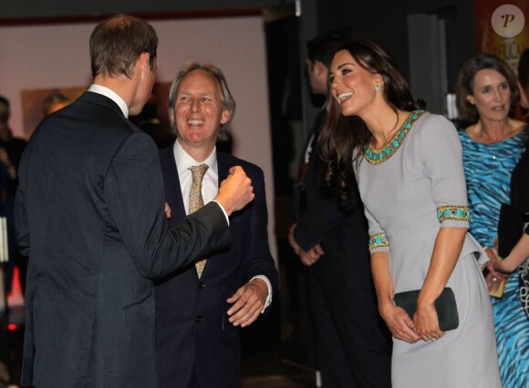 Le duc et la duchesse de Cambridge le 25 avril 2012 lors de la première d'African Cats (Félins) à Londres au profit du Tusk Trust dont le prince William est le parrain.