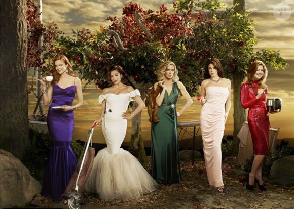 Desperate Housewives : 2004 - 2012.
