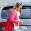 Jessica Alba se rend à son bureau à Santa Monica. Le 27 avril 2012.