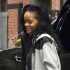 Belle et apaisée, Rihanna sort d'un studio d'enregistrement à New York le 2 mai 2012