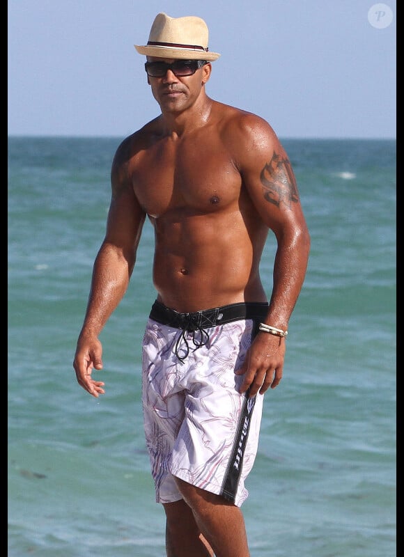 Shemar Moore à la plage, à Miami, le jeudi 3 mai 2012.