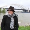 Le chapeau, c'est bien ; les bottes, c'est mieux ! La princesse Laurentien des Pays-Bas procédait le 9 mai 2012 au lâcher de trois esturgeons dans la Nouvelle Meuse, à Rotterdam, dans le cadre de la campagne de la WWF de réintroduction de l'espèce, disparue depuis 1953, dans les cours d'eau aux Pays-Bas.