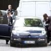Nicolas Sarkozy et Carla Bruni quittent leur domicile du XVIe arrondissement, direction Marrakech, le 16 mai 2012.