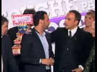 Cyril Hanouna devient américain et se prend pour Jhony Maalouf épaulé par Nikos