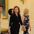 Discrète, Valérie Trierweiler visite la Maison Blanche le 19 mai 2012 à Washington