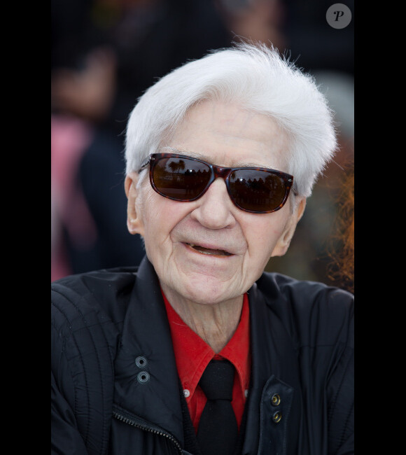 Alain Resnais lors du photocall de Vous n'avez encore rien vu, le 21 mai 2012 au Festival de Cannes.