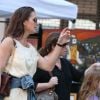 Brooke Shields avec ses filles au marché aux puces de West Village, à Los Angeles, le 20 mai 2012.