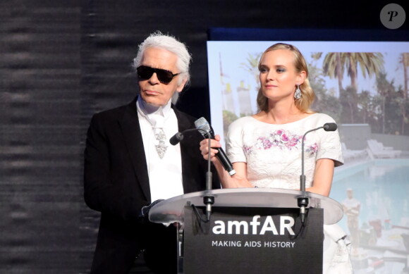 Diane Kruger et Karl Lagerfeld au gala de l'amfAR au Cap d'Antibes, le 24 mai 2012.
