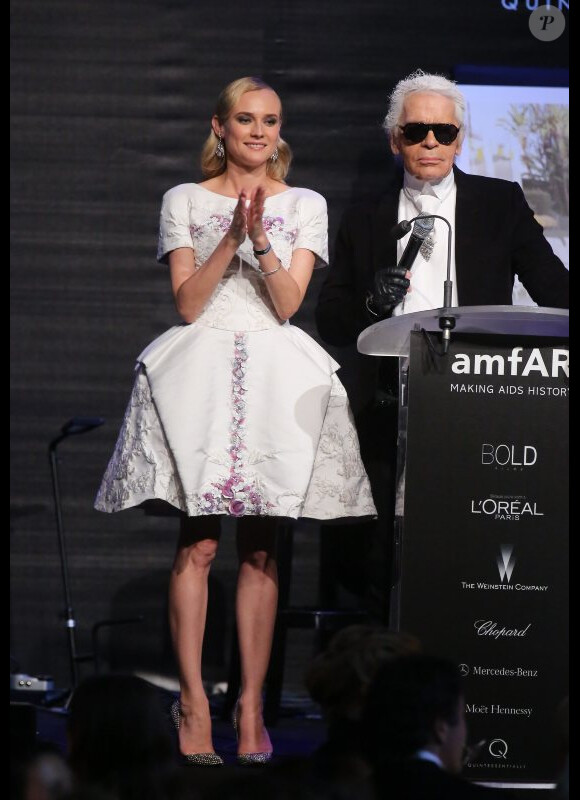 Diane Kruger et Karl Lagerfeld au gala de l'amfAR au Cap d'Antibes, le 24 mai 2012.