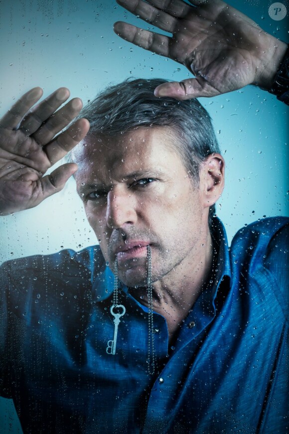 Lambert Wilson immortalisé dans la Chambre Noire de Belvedere durant le Festival de Cannes 2012