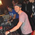 Martin Solveig mixe au Gotha Club à Cannes, le vendredi 25 mai 2012.