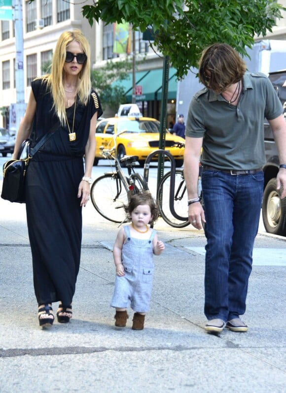Rachel Zoe, Rodger Berman et leur fils Skyler à New York, le 31 mai 2012.