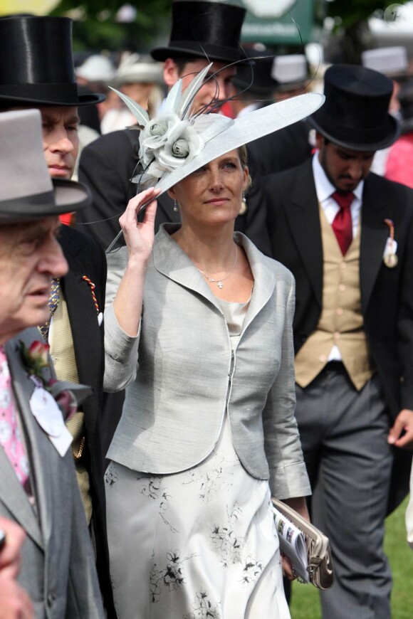 Sophie, comtesse de Wessex, lors du premier jour des célébrations du jubilé de diamant de la reine Elizabeth II, le 2 juin 2012.
