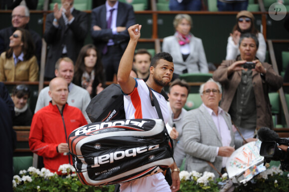 Jo-Wilfried Tsonga le 4 juin 2012 à Rland-Garros après sa victoire sur Stanislas Wawrincka