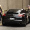 Lindsay Lohan aime beaucoup les Porsche (photo février 2012)