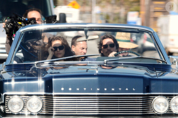 Natalie Portman et Christian Bale sur le tournage de Knight of Cups de Terrence Malick. Los Angeles, le 4 juin 2012.
