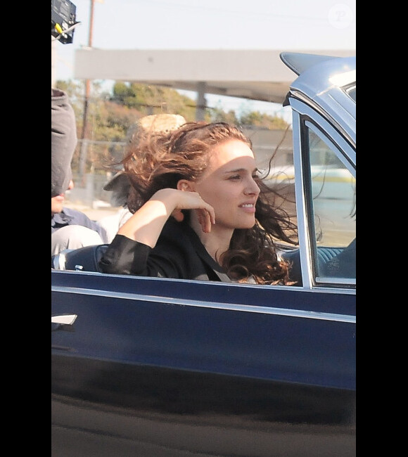Christian Bale et Natalie Portman sur le tournage de Knight of Cups de Terrence Malick, à Los Angeles le 4 juin 2012.