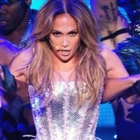 Jennifer Lopez : Tenues de scène couture pour sa tournée mondiale