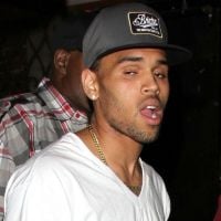 Chris Brown : Agressé à coups de bouteille par Drake, à cause de Rihanna