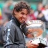 Rafael Nadal remporte son septième titre de Roland-Garros, à Paris, le 11 juin 2012.