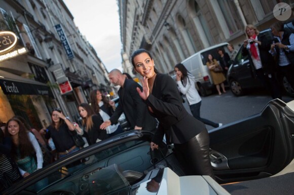 Kim Kardashian et Kanye West vont dîner au restaurant Ferdi, à Paris, le 17 juin 2012