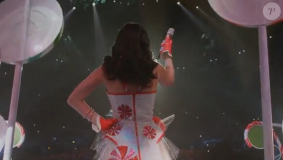 Image extraite du clip Wide Awake de Katy Perry, juin 2012.