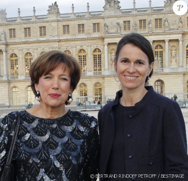 La ministre de la Culture Aurélie Filippetti et Roselyne Bachelot au vernissage de l'exposition Joana Vasconcelos au château de Versailles, le 18 juin 2012.