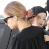Nicole Richie et son fils Sparrow, de retour à Los Angeles. Le 19 juin 2012.