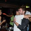 Retrouvailles entre Simon et Alexandre (Secret Story) au Duplex, discothèque parisienne, le mardi 19 juin 2012.