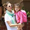 Alessandra Ambrosio radieuse et sa fille Anja complices à Santa Monica. Le 22 juin.