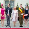 Le prince Guillaume, la princesse Alexandra, le prince Felix, la grande-duchesse Maria-Teresa, le grand-duc Henri, la princesse Tessy et le prince Louis. La famille grand-ducale de Luxembourg s'est rassemblée pour le Te Deum en la cathédrale Notre-Dame et la parade militaire de la Fête nationale, le 23 juin 2012.