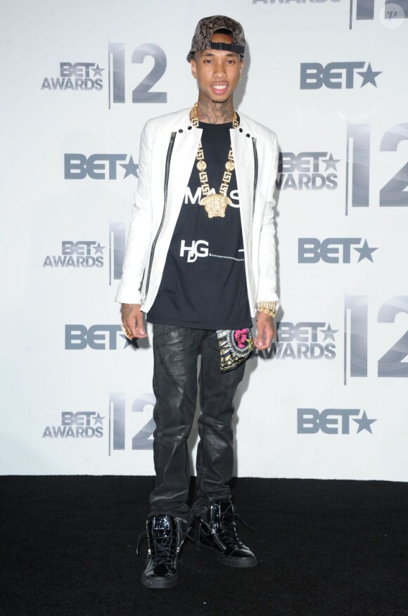 Tyga en plein photoshoot des BET Awards 2012, à Los Angeles le 1er juillet 2012